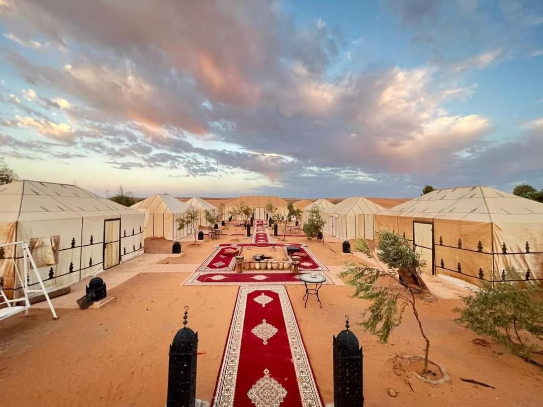 Hotel Family Luxury Glamping Merzouga Zewnętrze zdjęcie
